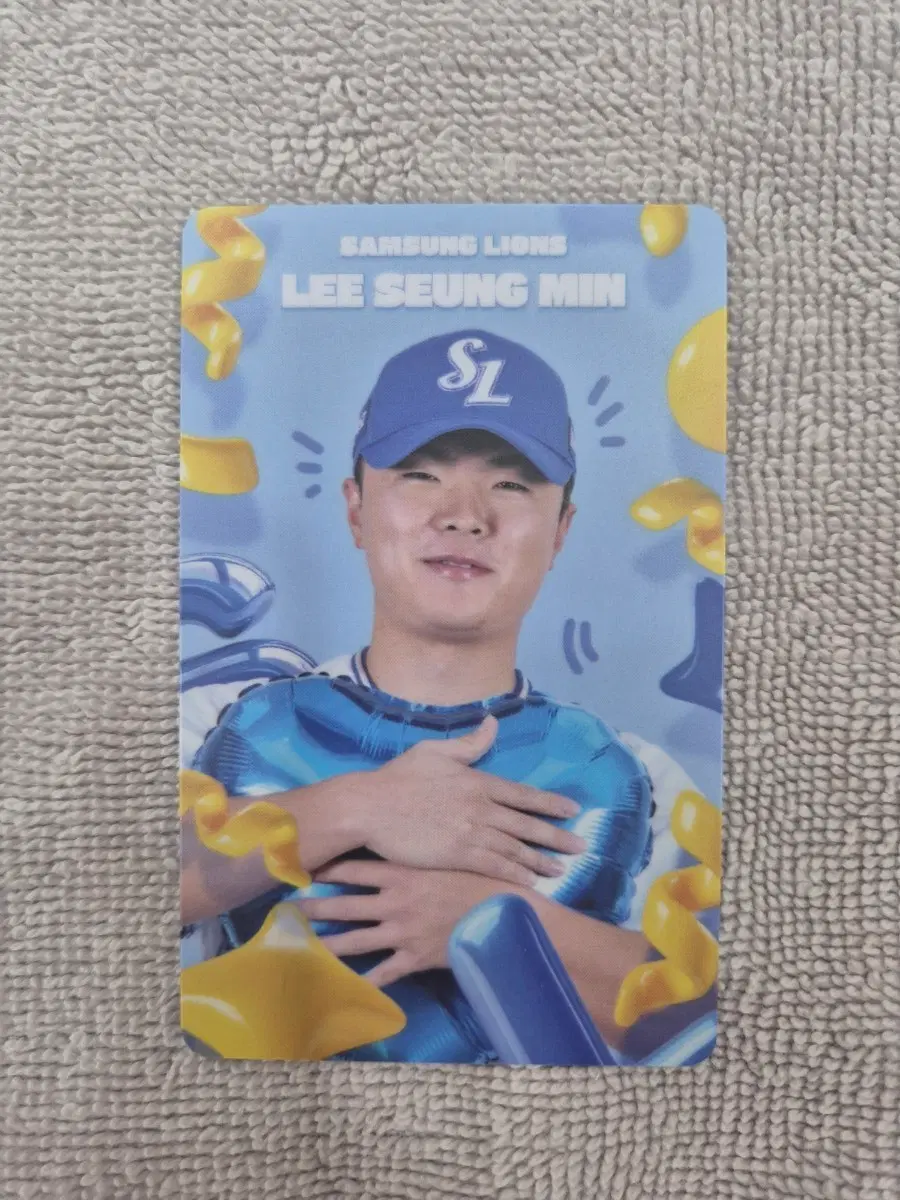 삼성라이온즈 9월 이승민 포카 판매합니다.