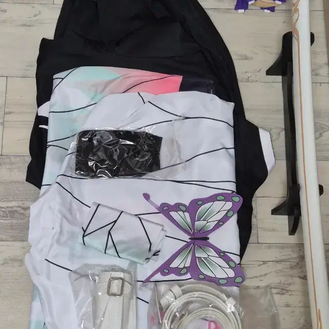 귀칼 시노부 의상 풀셋 (가발제외)