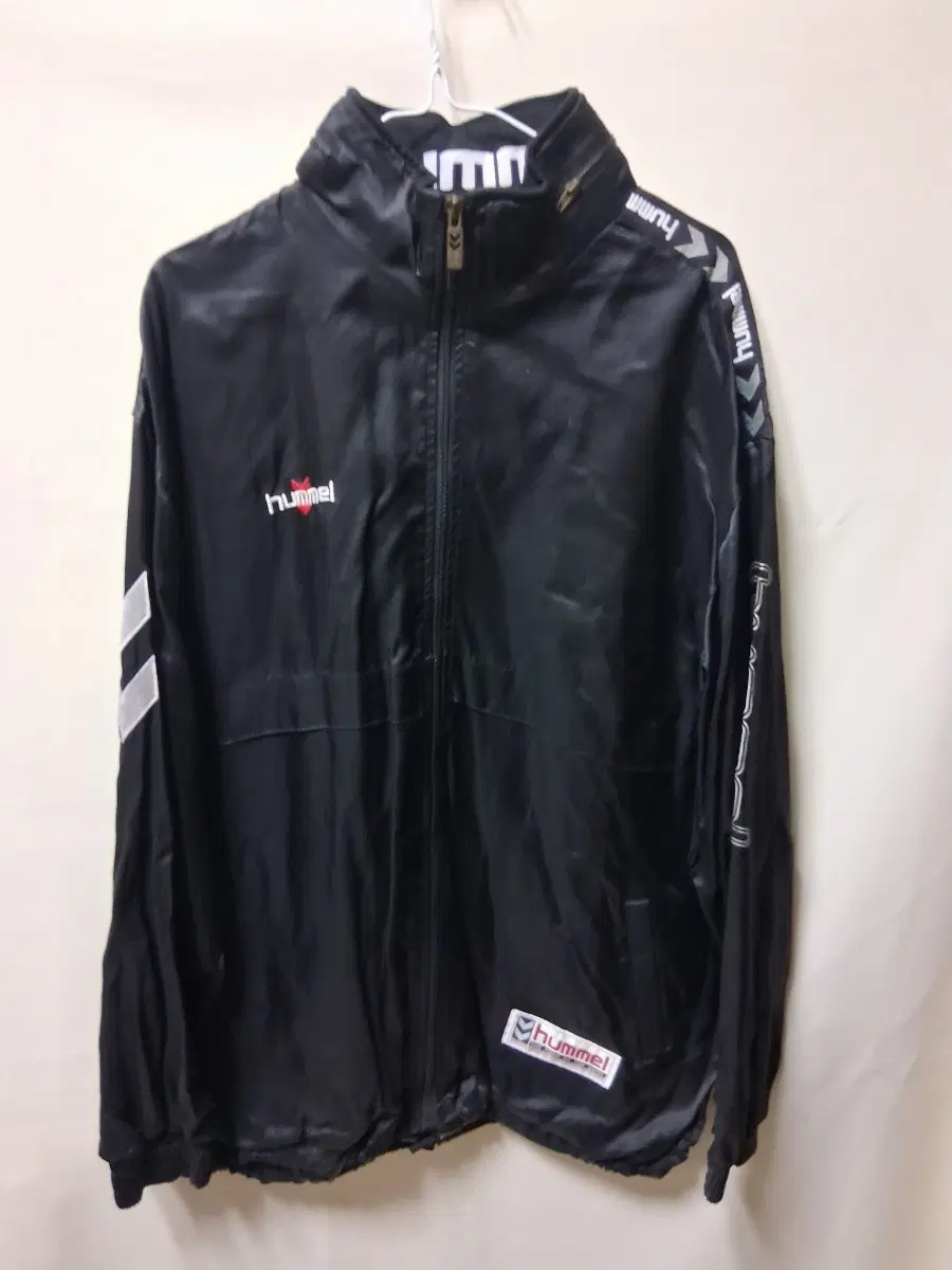 험멜 검정색 바람막이 자켓 3XL