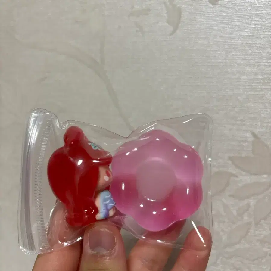 야광 피규어