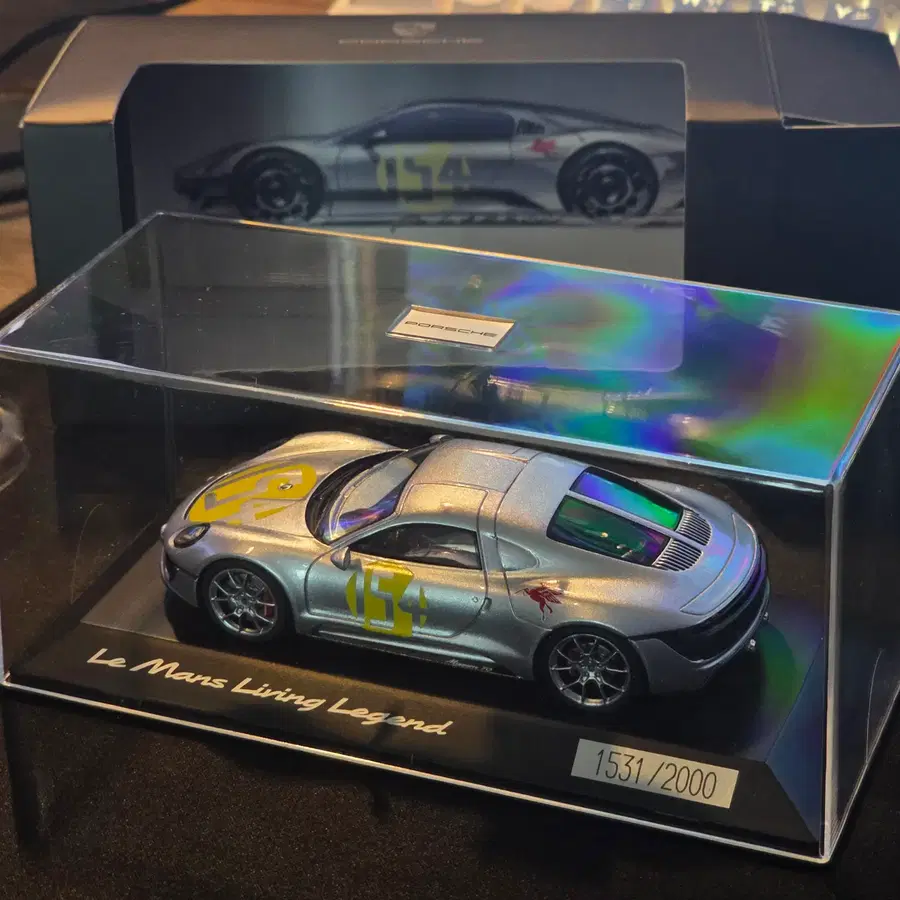 포르쉐 Le mans living legend 1:43 2000대 한정