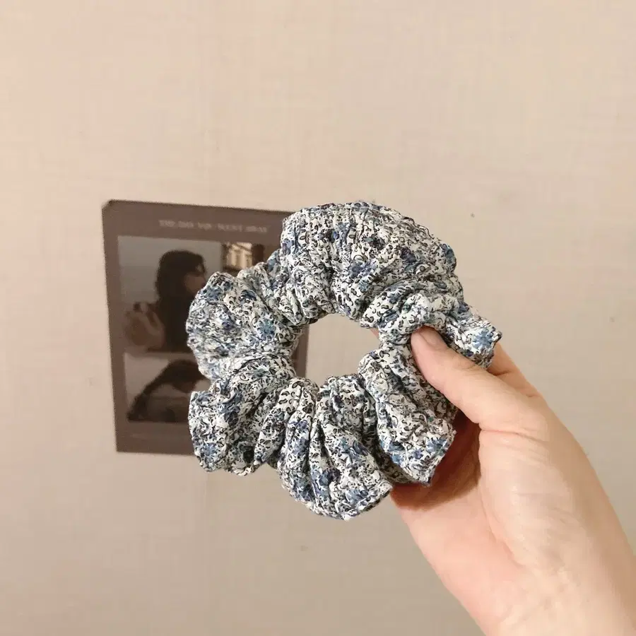 블루패치 머리끈 헤어슈슈