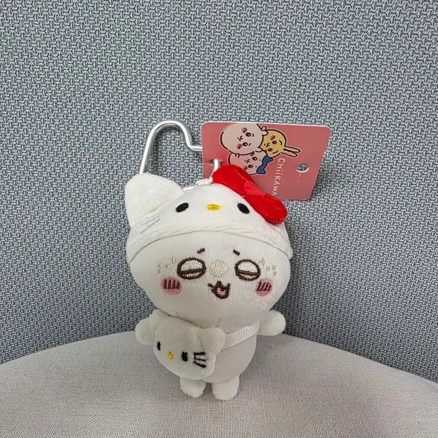 치이카와 산리오 캐릭터즈 쁘띠 미니 마스코트 키링 인형 (치이카와/마이멜로디)