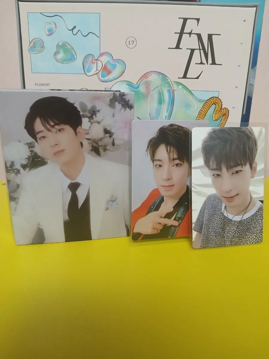 Seventeen FML album Jeon Wonwoo. Includes extra Poca as a bonus.