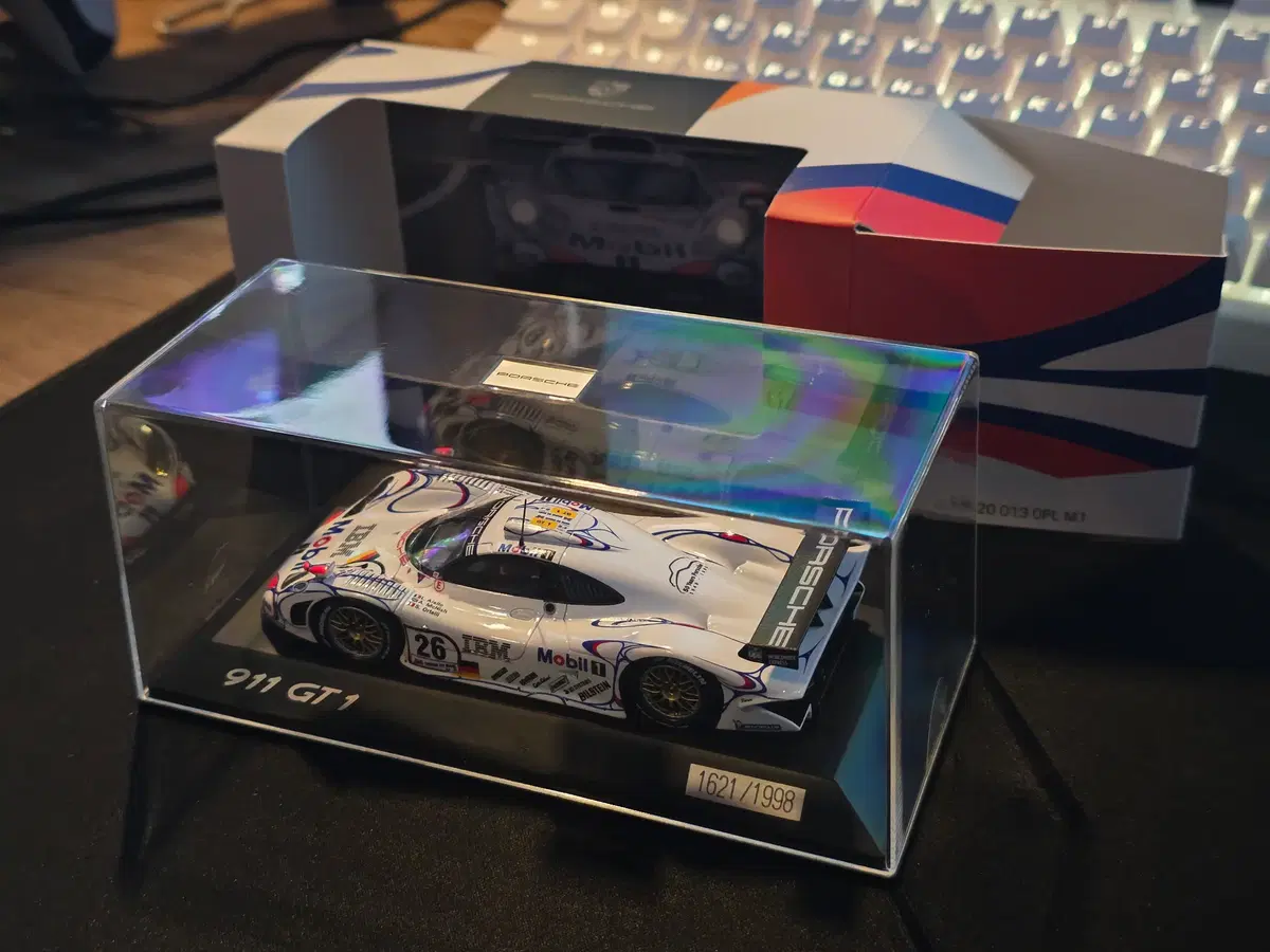 포르쉐 911 GT1 LM 1998 1:43 1998대 한정
