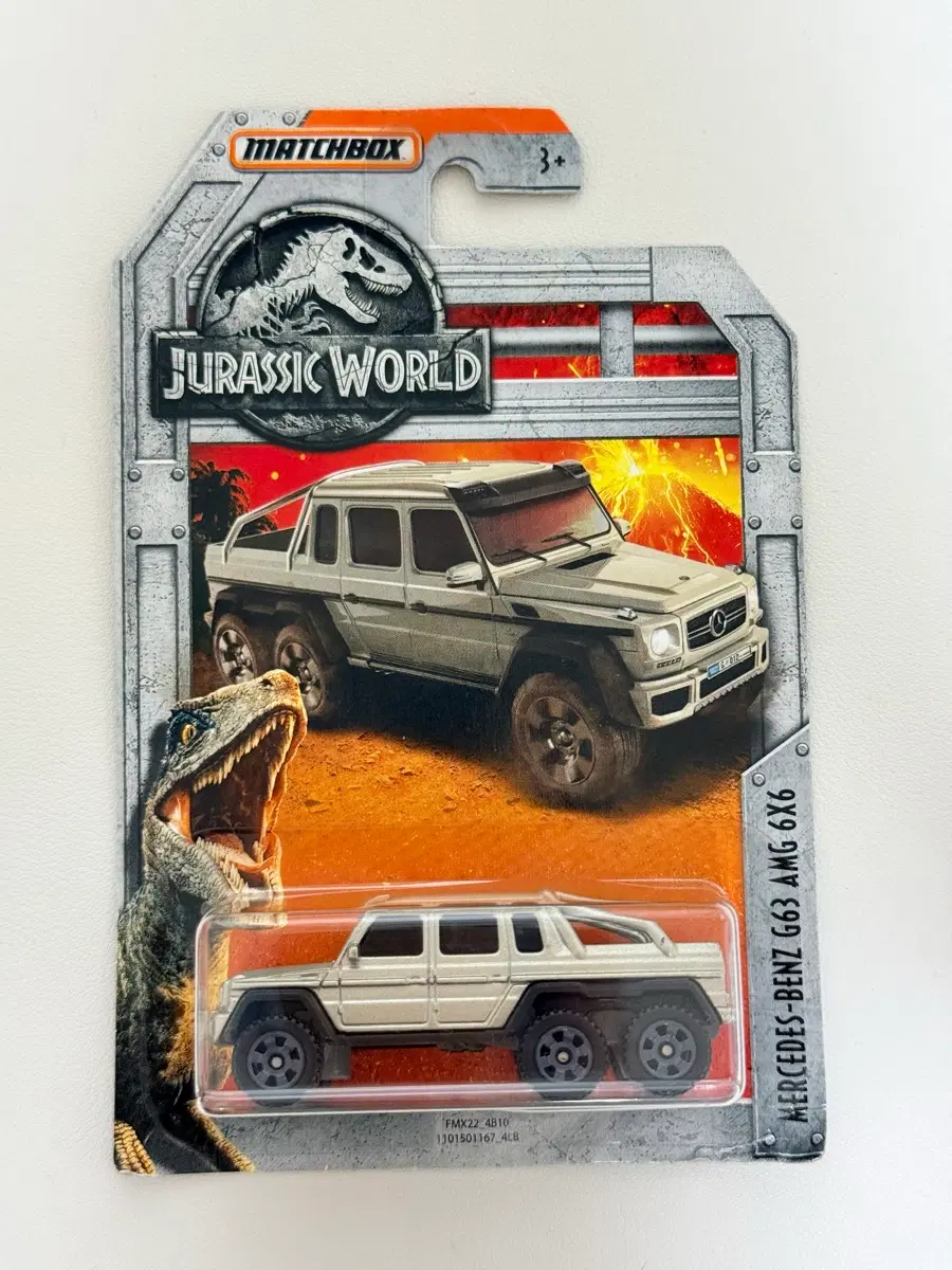 쥬라기월드 매치박스 메르세데스 벤츠 G63 AMG 6x6판매합니다.