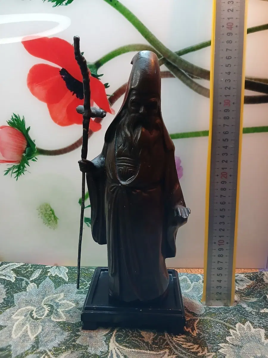 동양 철학자 동상 장식품