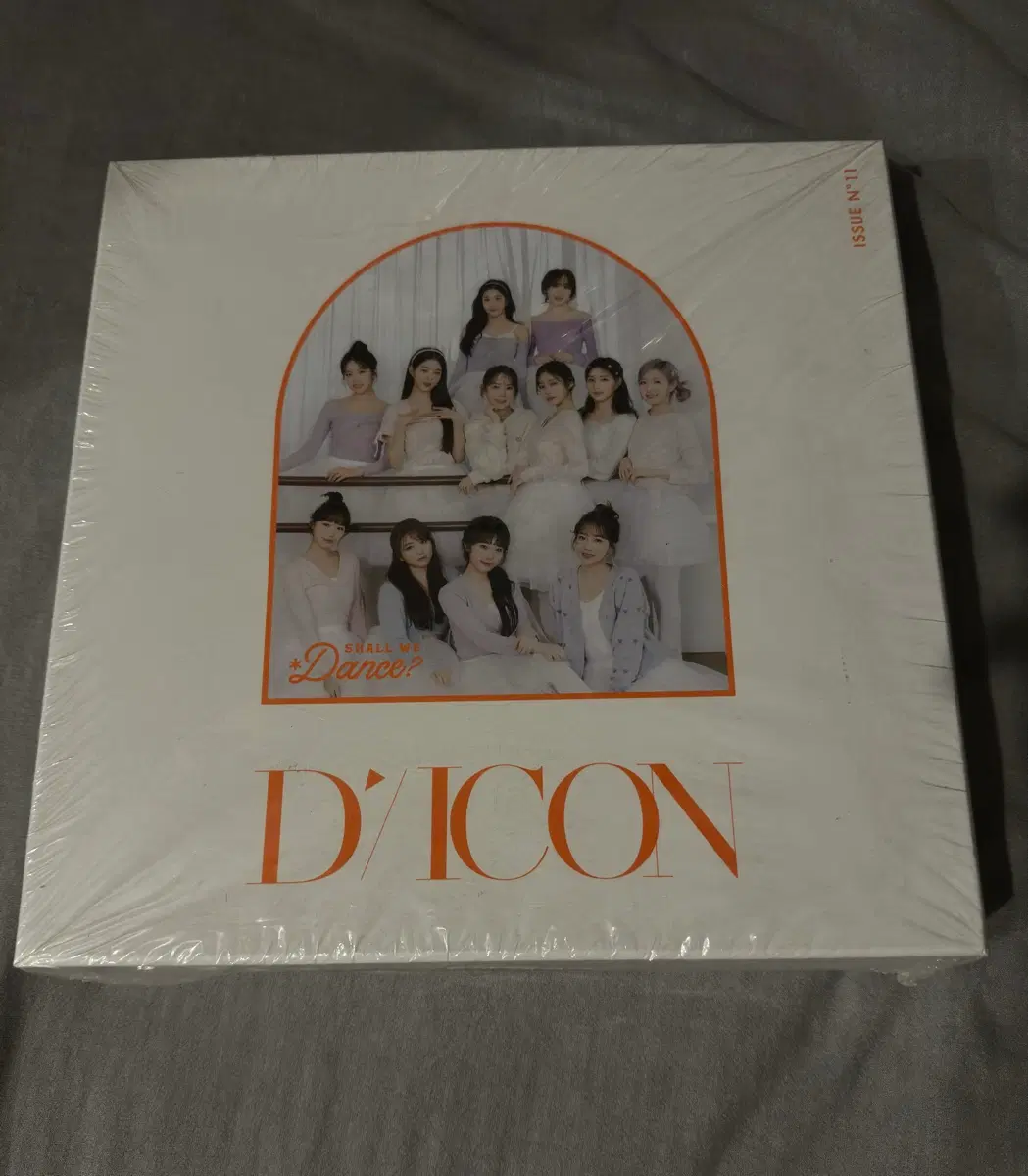 Iz*one Dicon Group Vol 11 sealed