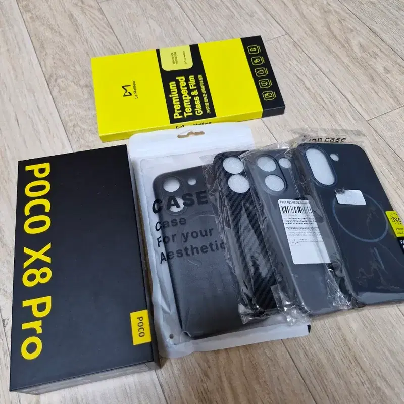 포코X8PRO 8/256GB 블랙 판매합니다.