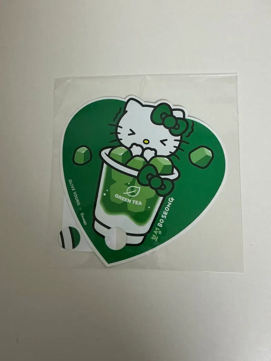 올리브영 올영 산리오 보성 녹차 헬로키티 키티 부채
