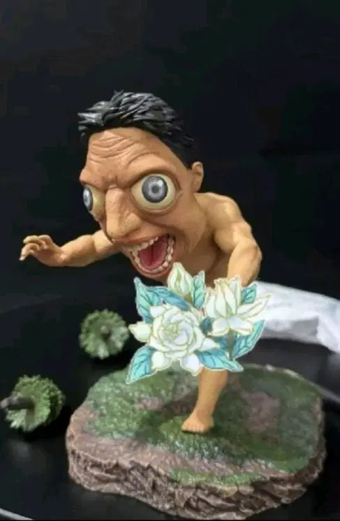 TF 진격의 거인 모델파워 왕눈이 눈알거인 레진 피규어