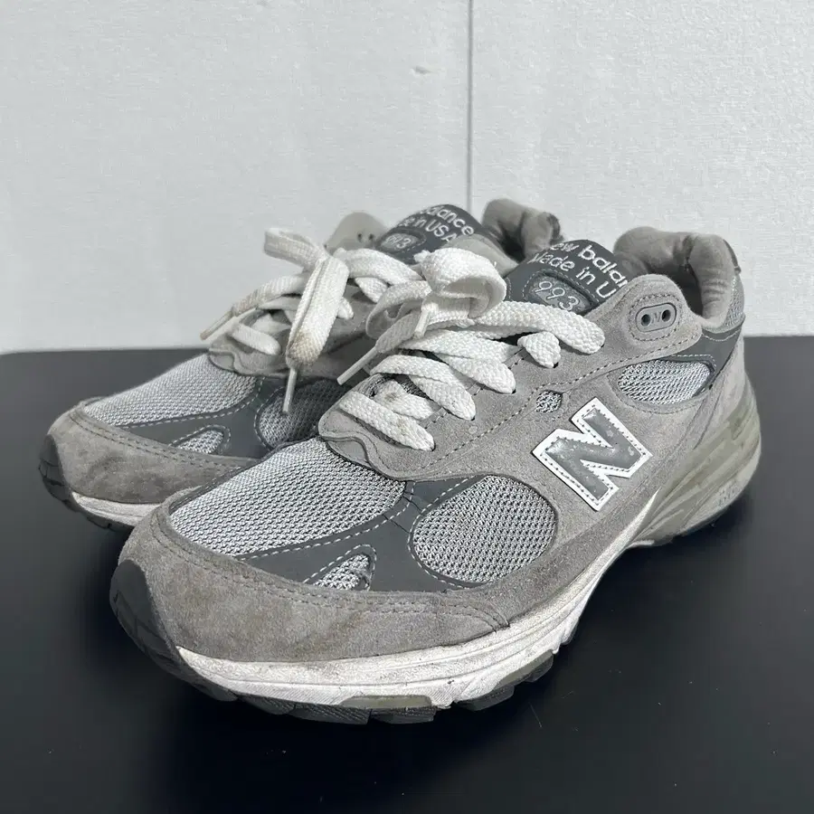 뉴발란스 993 (270)
