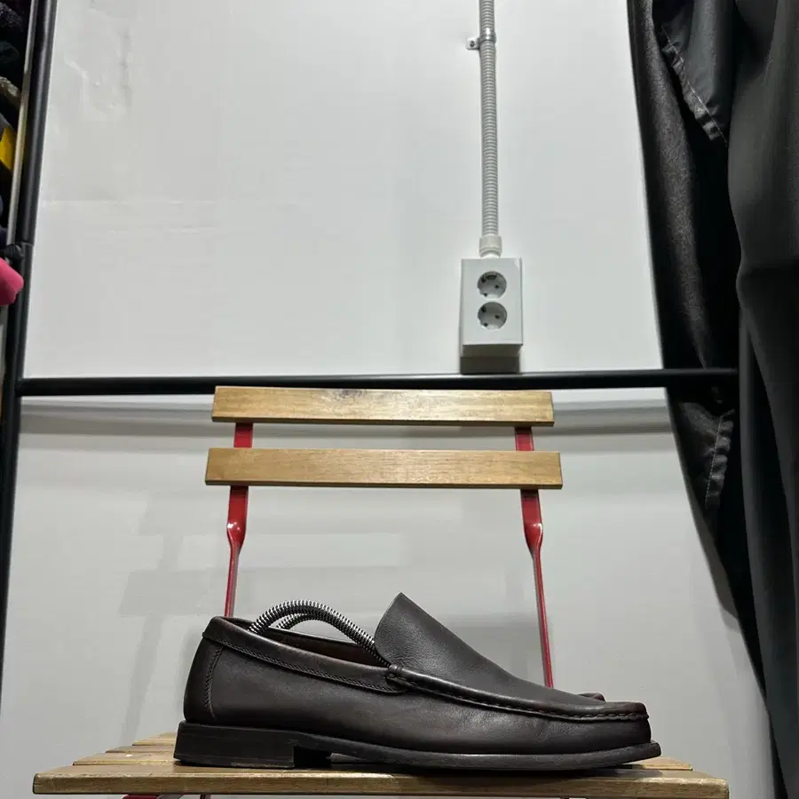 275) 구찌 GUCCI 남성 갈색 가죽 로퍼 단화 슬립온 구두