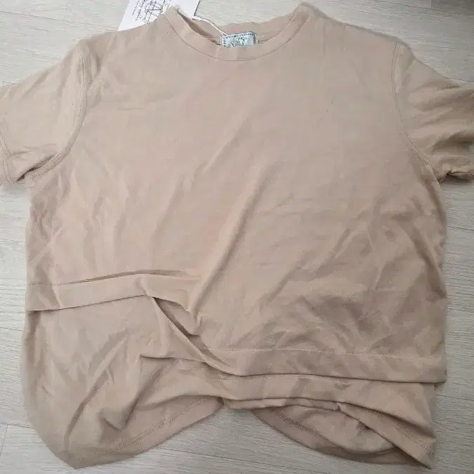 노컨텐츠 반팔