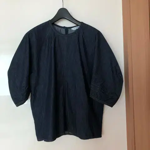 제평 에이블 데님 청 블라우스 올드머니룩 하객룩 출근룩 결혼식