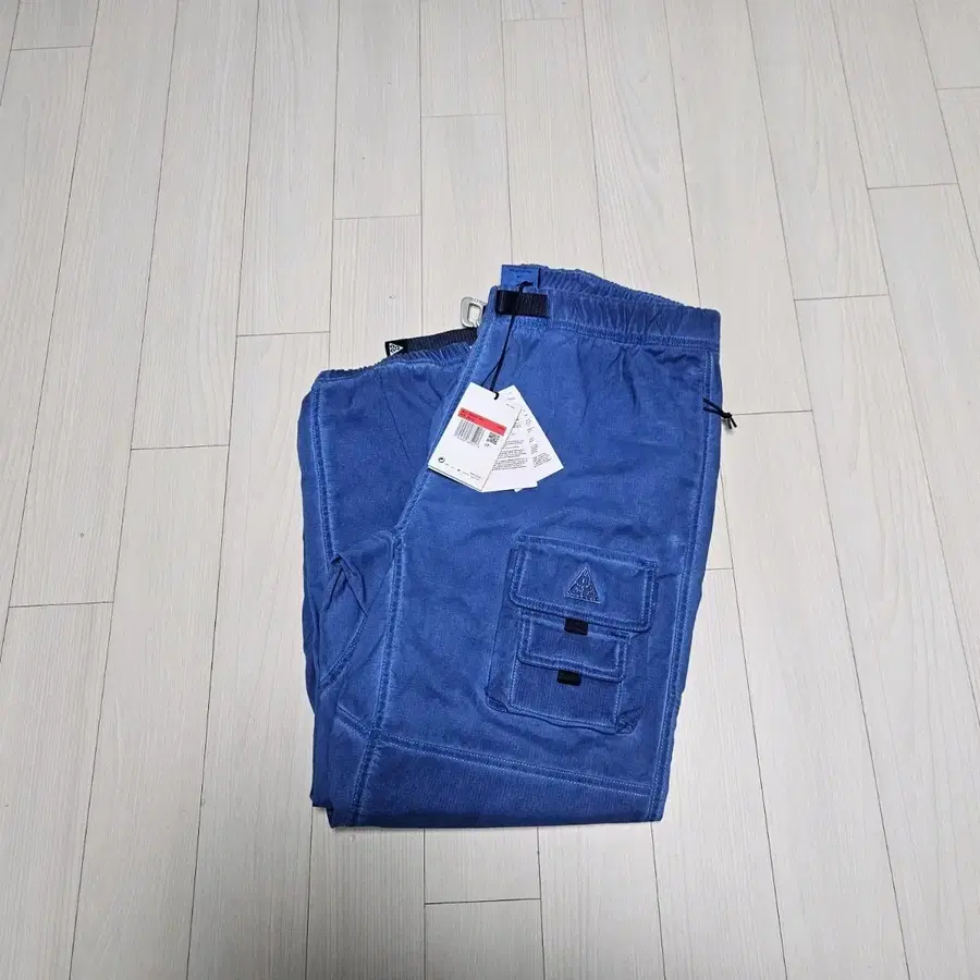 새상품 L(85) 나이키 ACG 워치맨 피크 팬츠 블루 CZ4007-492