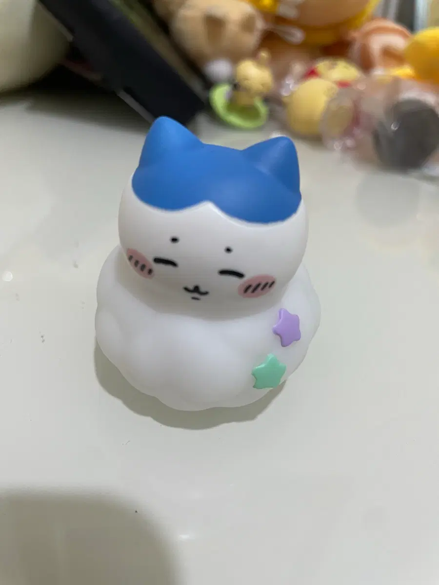 하치와레 구름 무드등 가챠 피규어