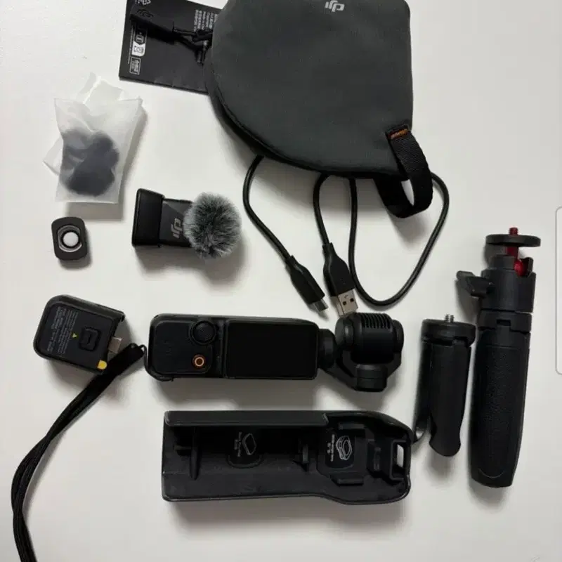 DJI 오즈모 포켓 3 크리에이터 콤보