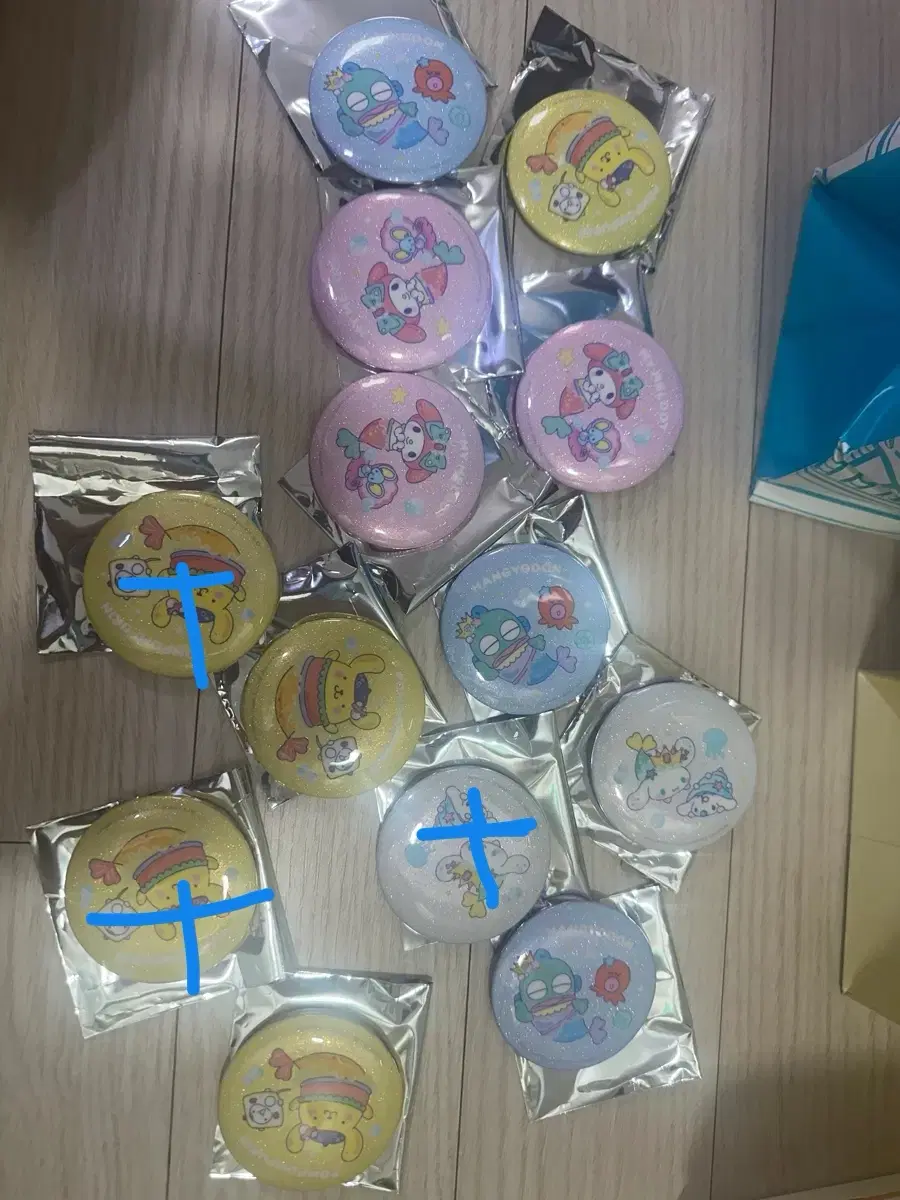 산리오 롯데몰 아쿠아리움 뱃지