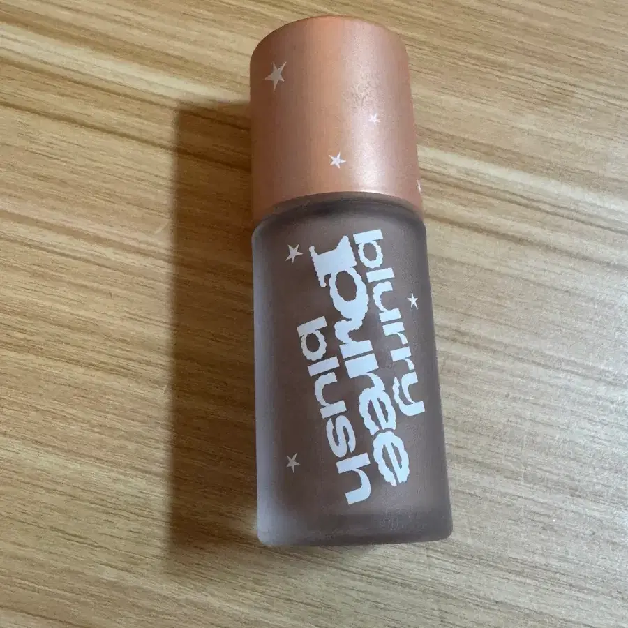 팁토우 블러리 퓨레 블러셔 RO2 차이티 반 컵