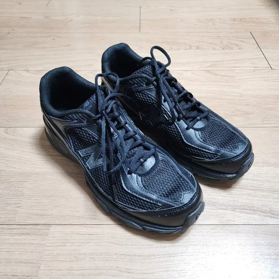 뉴발란스 509 운동화