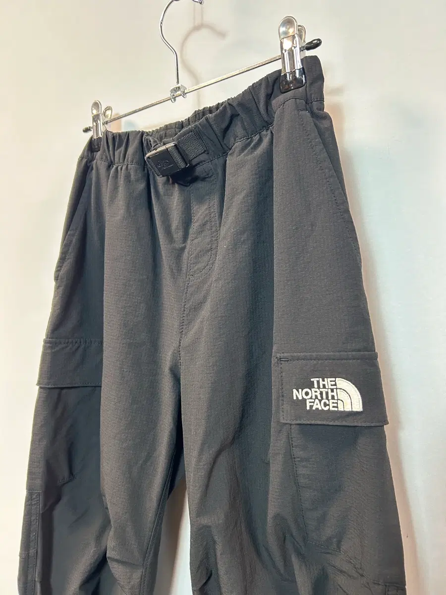 노스페이스 카고 바지 블랙 키즈 150