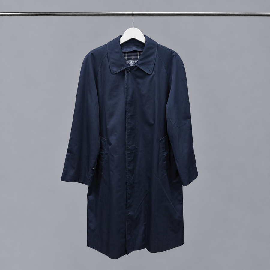 버버리 트렌치 코트 노바 체크 안감 히든 버튼 사이드포켓 디테일 딥네이비