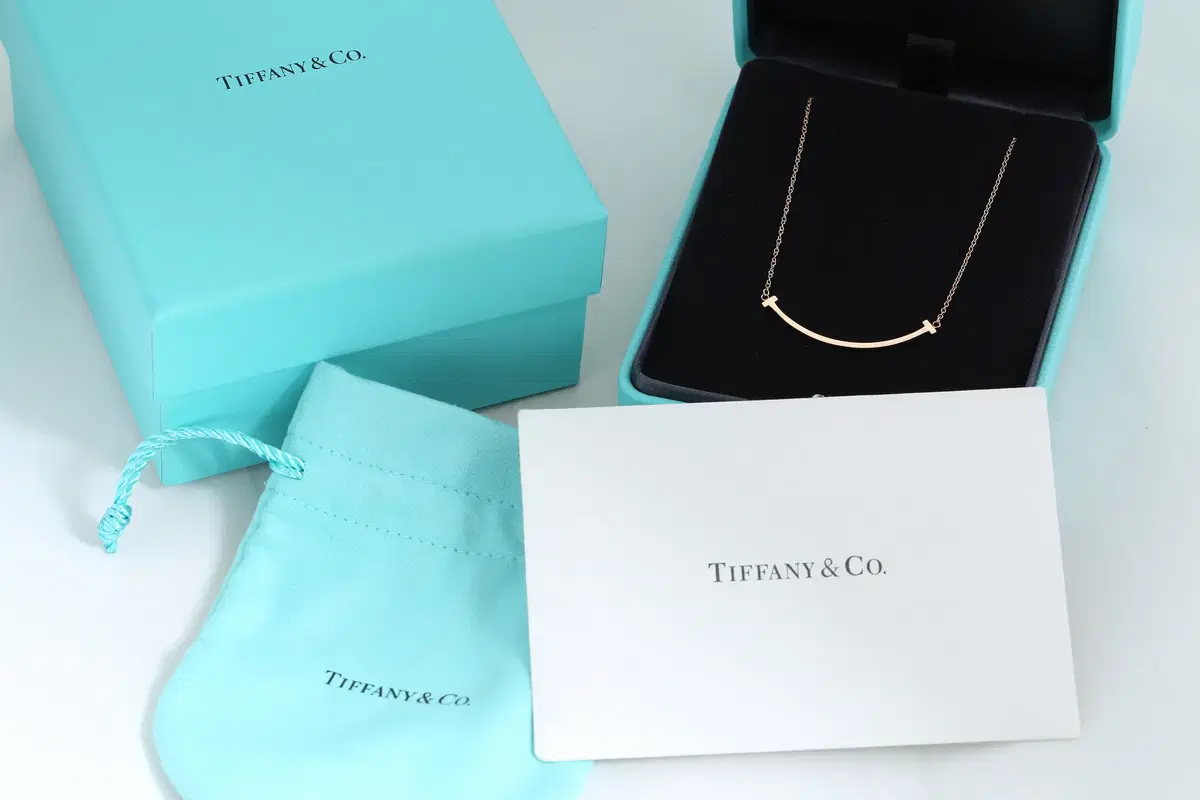 티파니 앤코 T 스마일 목걸이 펜던트 18K 로즈골드