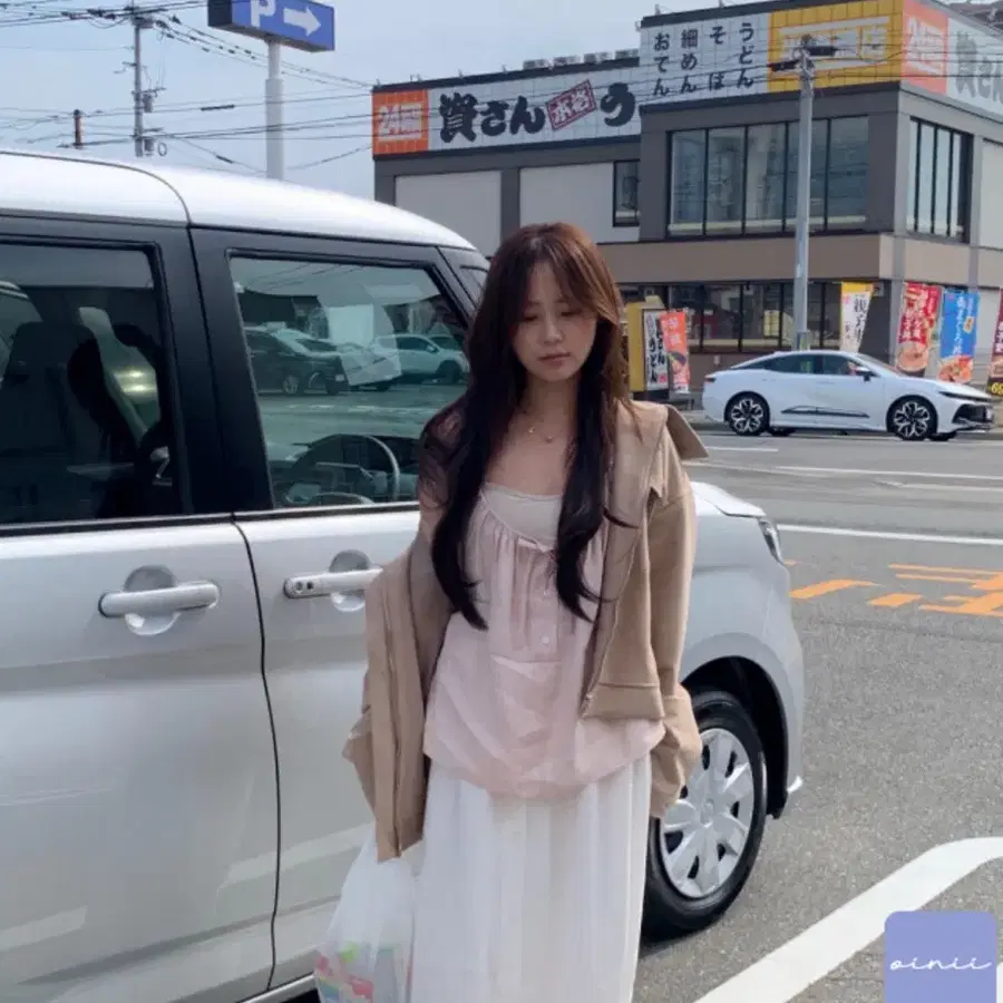 오이니 버튼 레이스 스커트 화이트