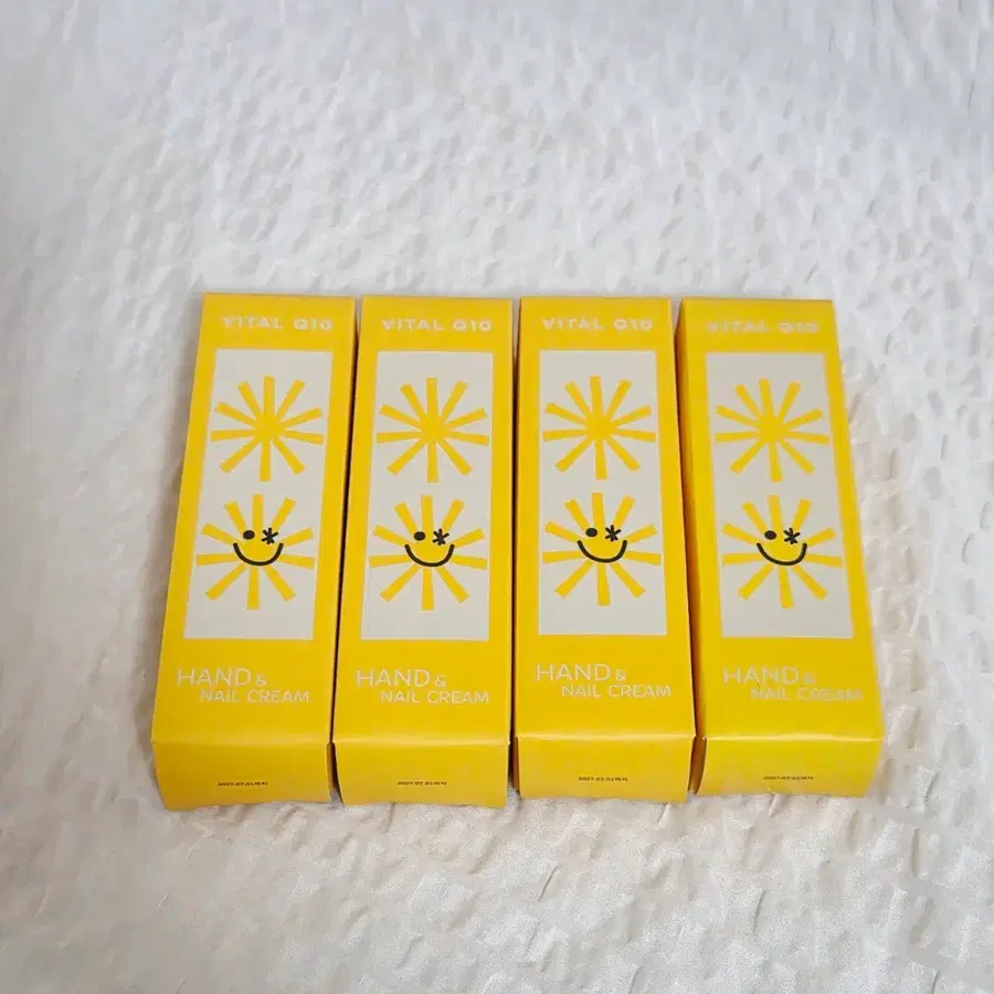 (새상품) 카밀 핸드&네일 크림 바이탈 큐텐 30ml 4개