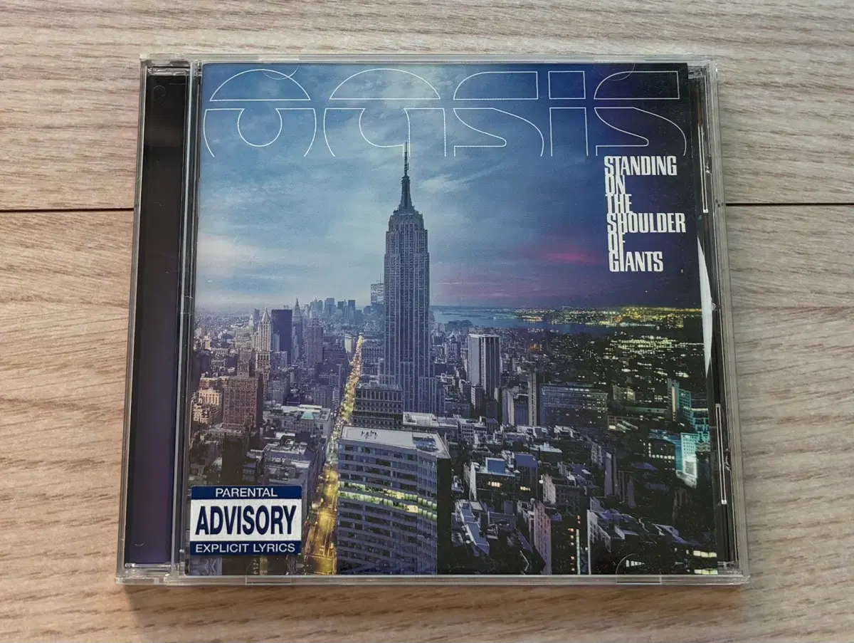 오아시스 OASIS Standing on the Shoulder of Giants 스탠딩 온 더 숄더 오브 자이언츠 4집 영국 초판 CD 음반