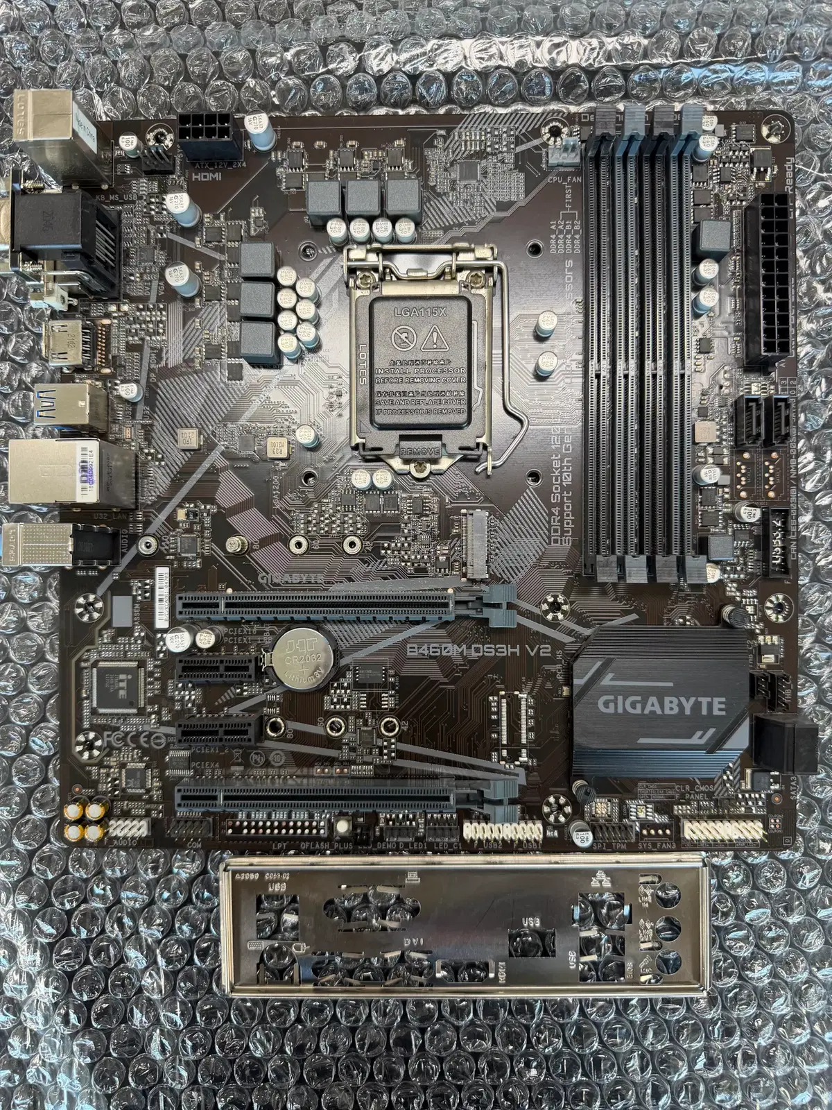 GIGABYTE B460M DS3H V2