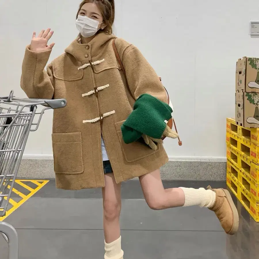 카멜 떡볶이 코트