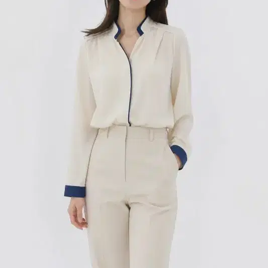 크림 여자 프리 블라우스 O4084