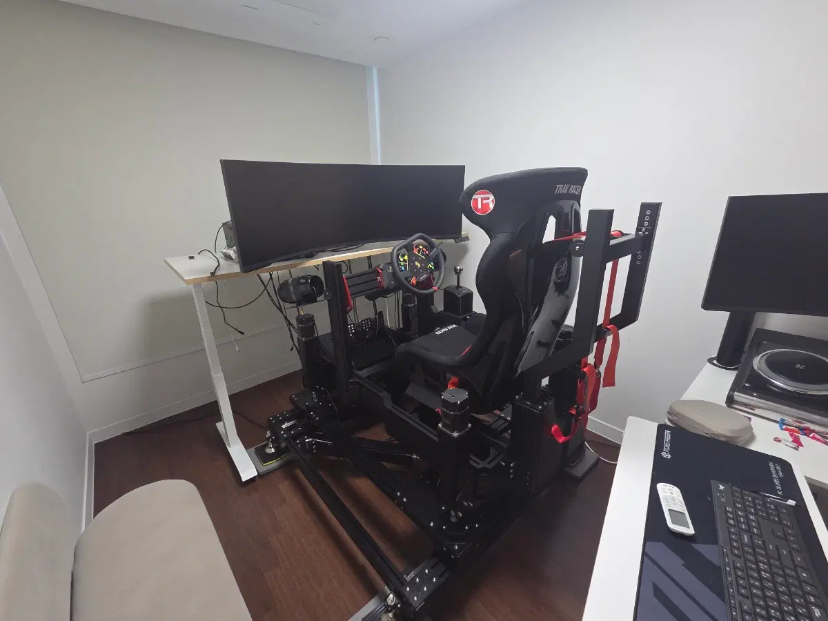 심레이싱 끝판왕 풀모션 시뮬레이션 Neo G9 57인치 선택