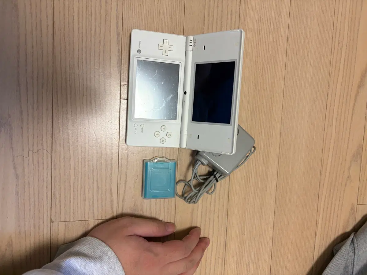 닌텐도 DSI