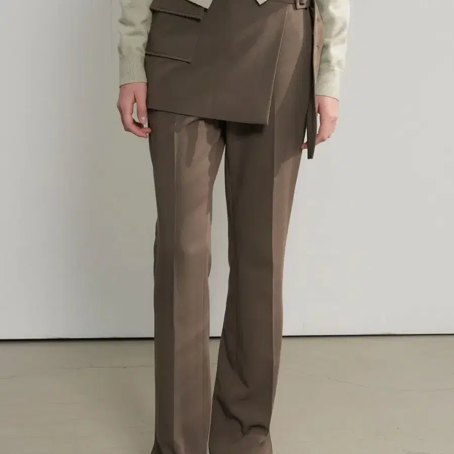 스커트 레이어드 부츠컷 슬랙스 TAUPE L