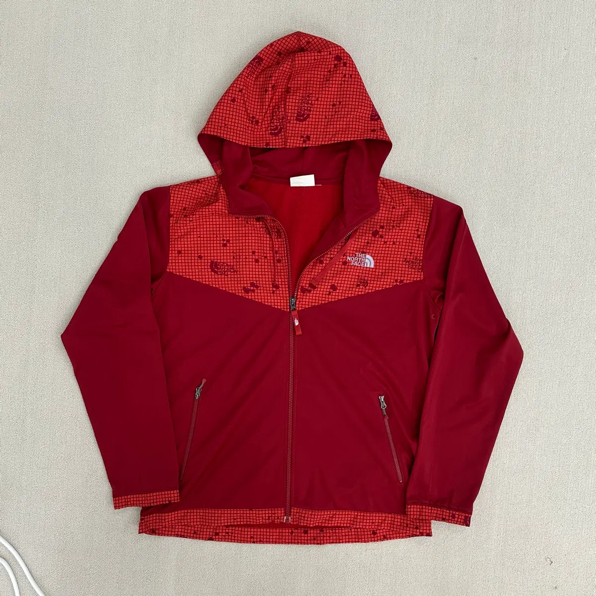 노스페이스 바람막이 XXL 110 레드
