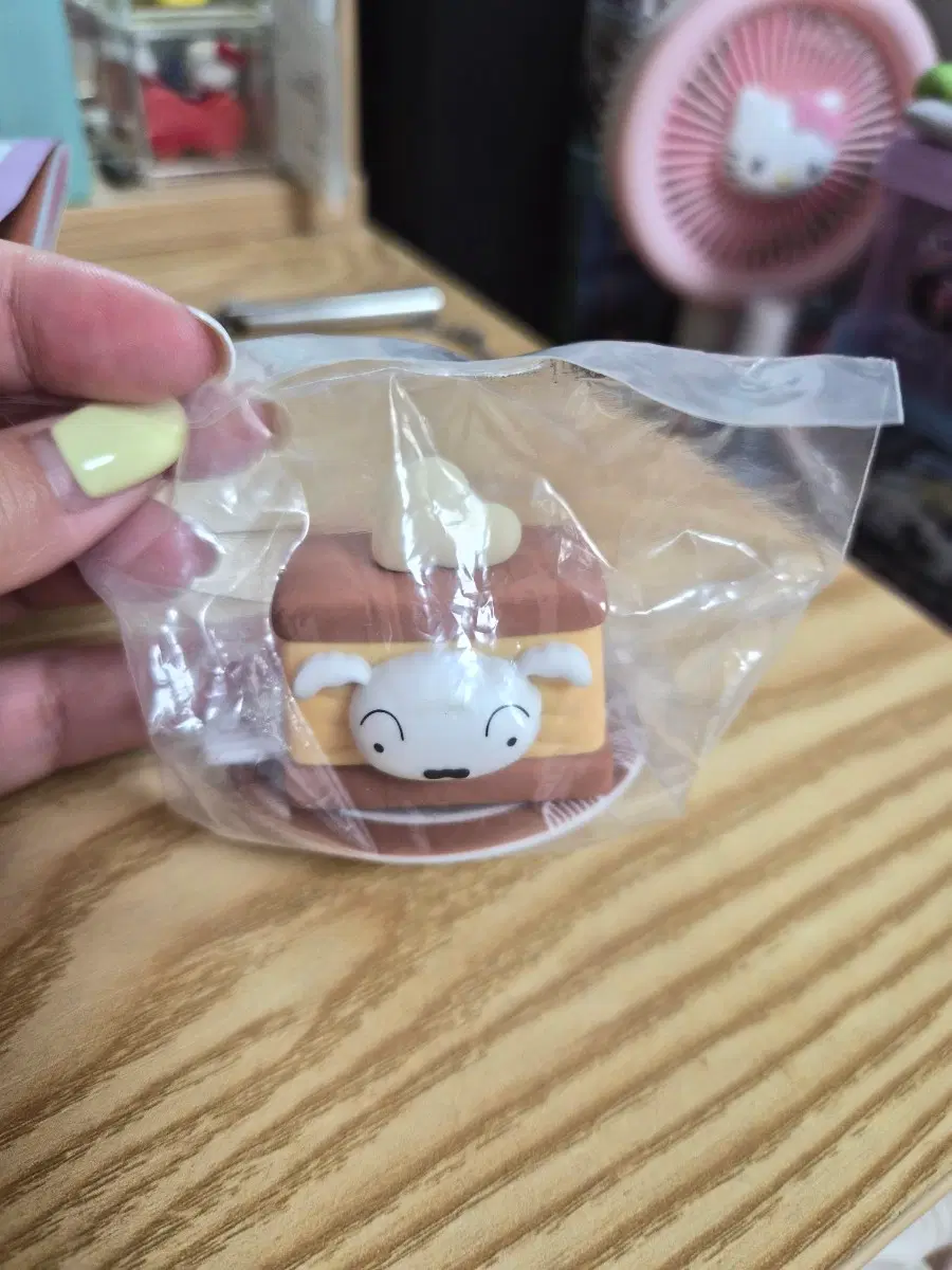 짱구 디저트 타임 피규어 흰둥이