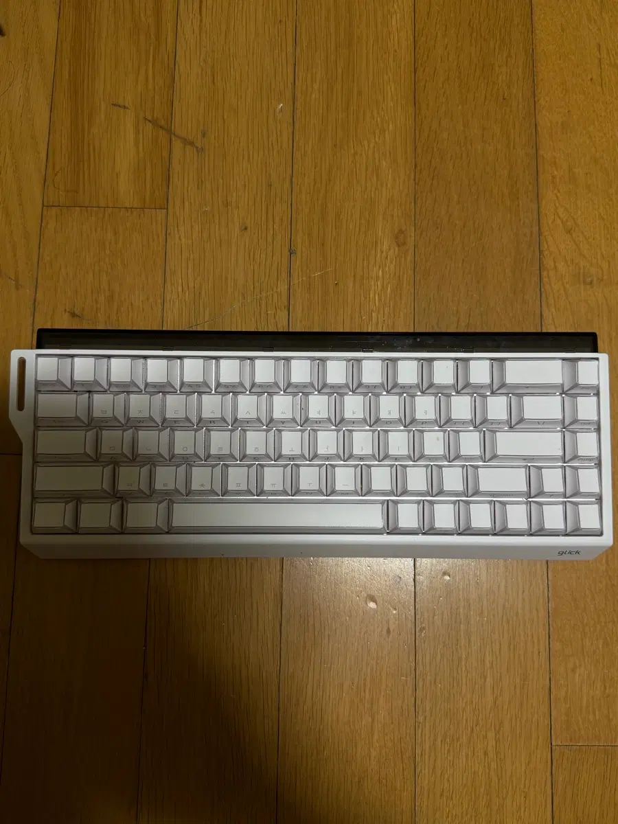 게이밍 지클릭커 xrt68 키보드 판매 합니다!!
