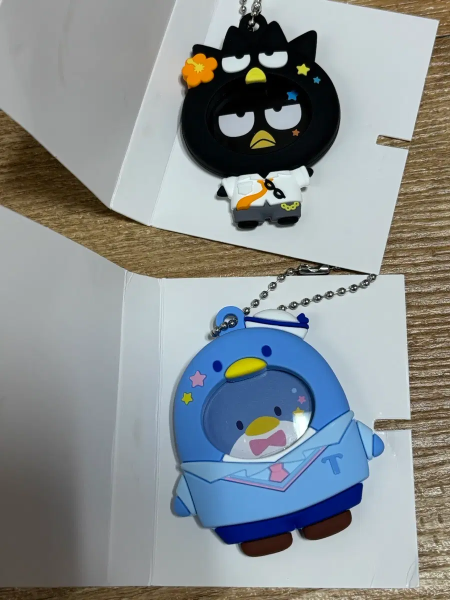 산리오 돈키호테 한정 포토프레임 키링 턱시도샘