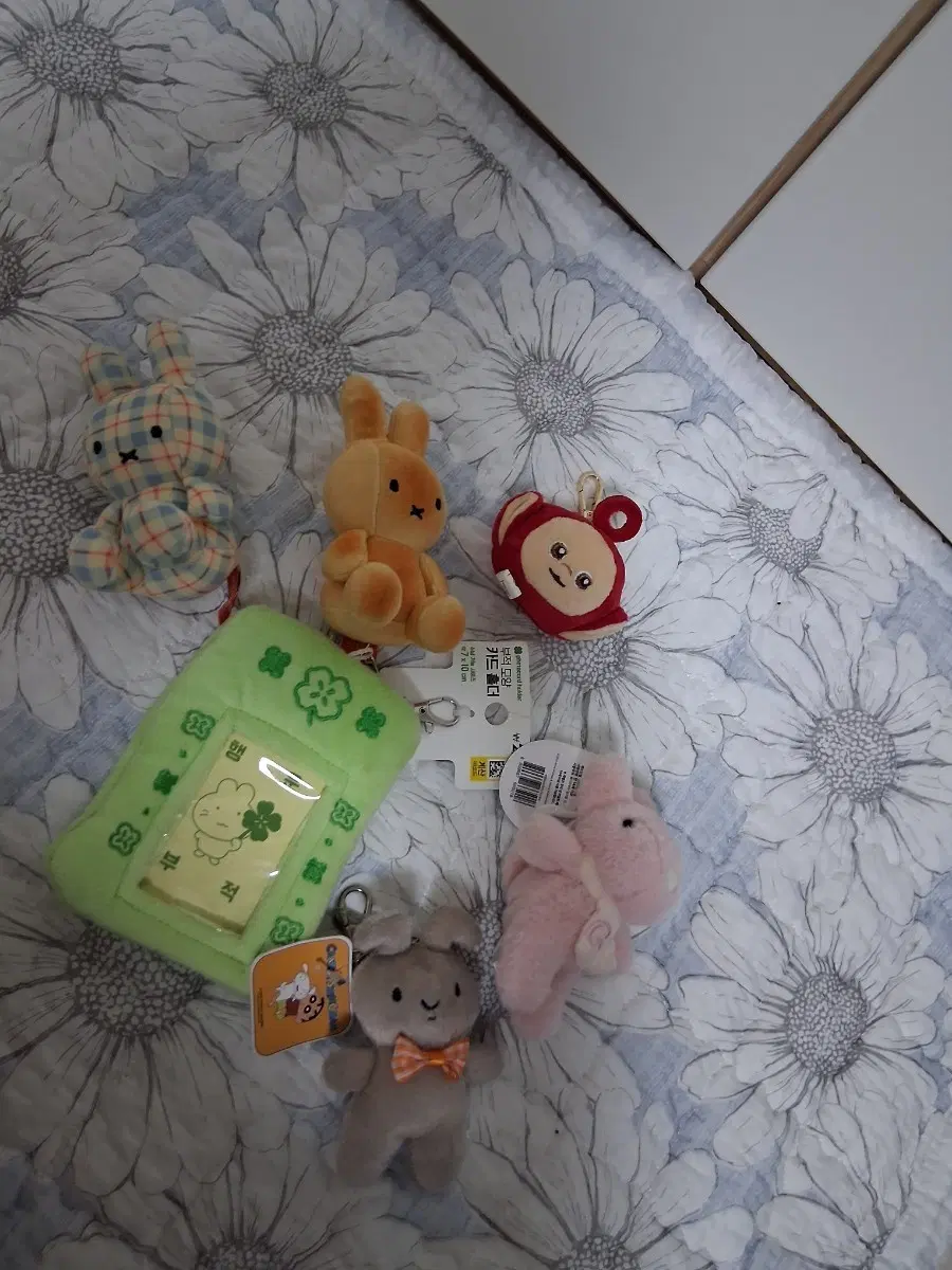 인형세트 위에거 3개 아래꺼 3개