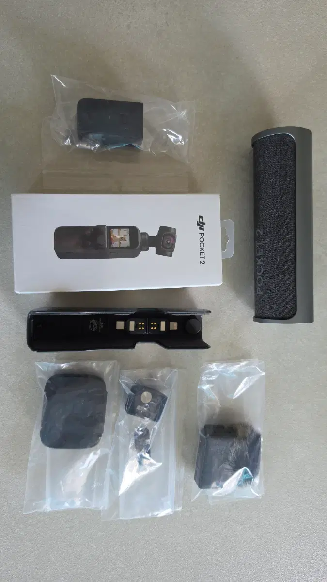 DJI 오즈모 포켓 2 크리에이터 콤보 + ND필터렌즈세트 + 충전기
