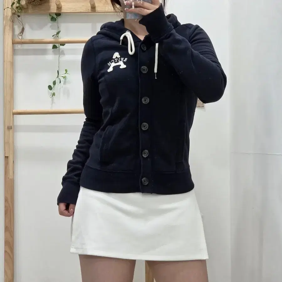 S/딱붙핏 슬림핏 아베크롬비 y2k 로고 패치 버튼 후드 집업 가디건
