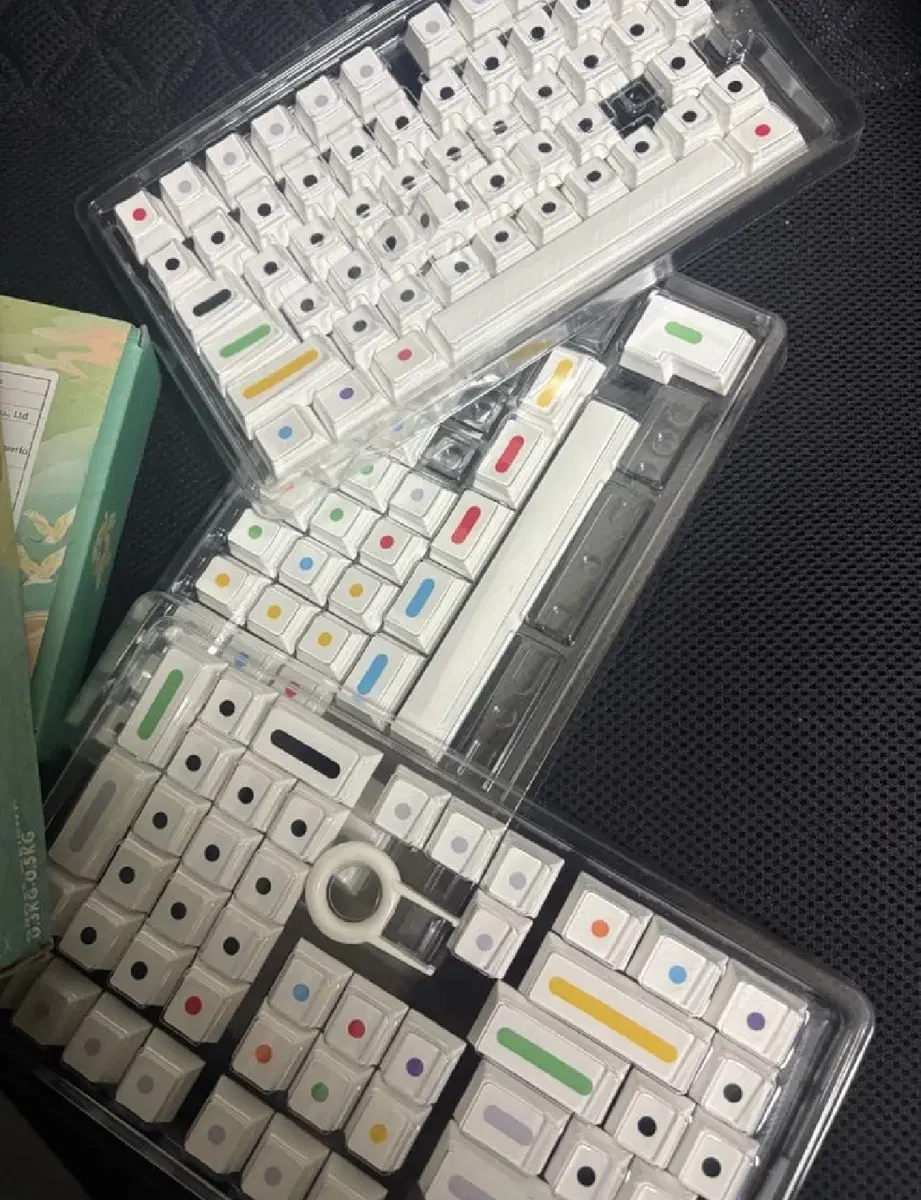 알록달록 동그라미 점자 테마 키캡 개급처