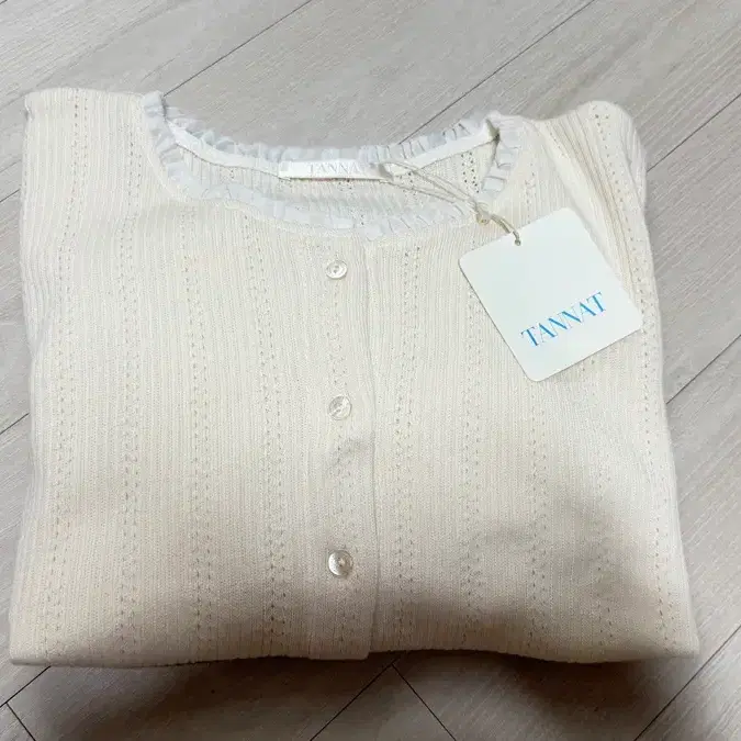 타낫 데이 코튼 레이스 가디건 아이보리