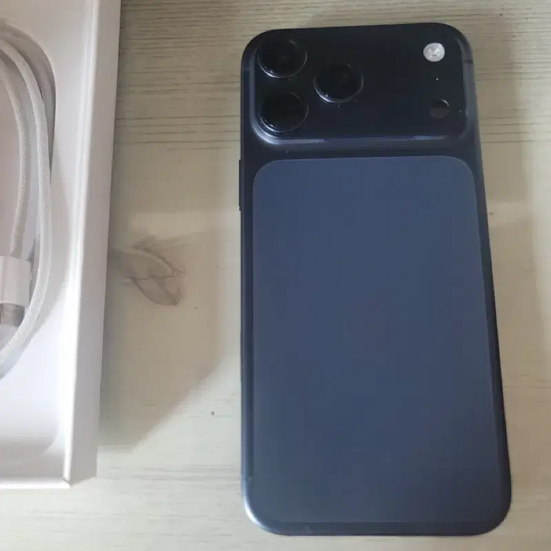 아이폰17프로맥스 딥블루 256GB / S급 / 거의새것