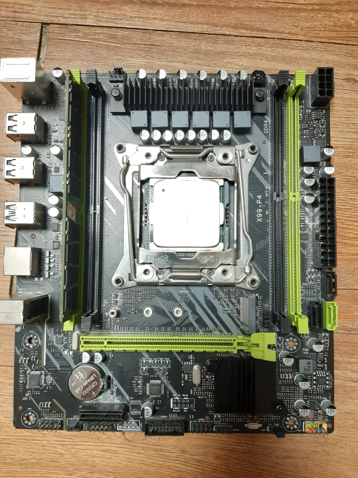 E5-2630 V4 + X99보드 + 16GB램 판매합니다.
