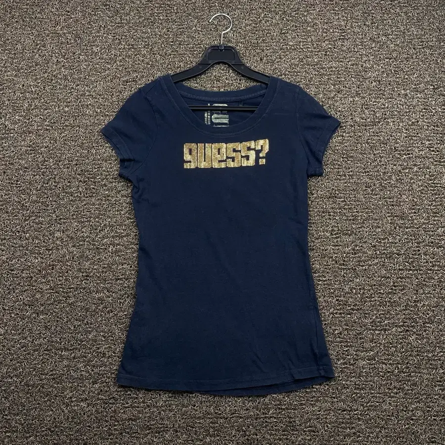 Guess 게스 블랙 반팔 티셔츠