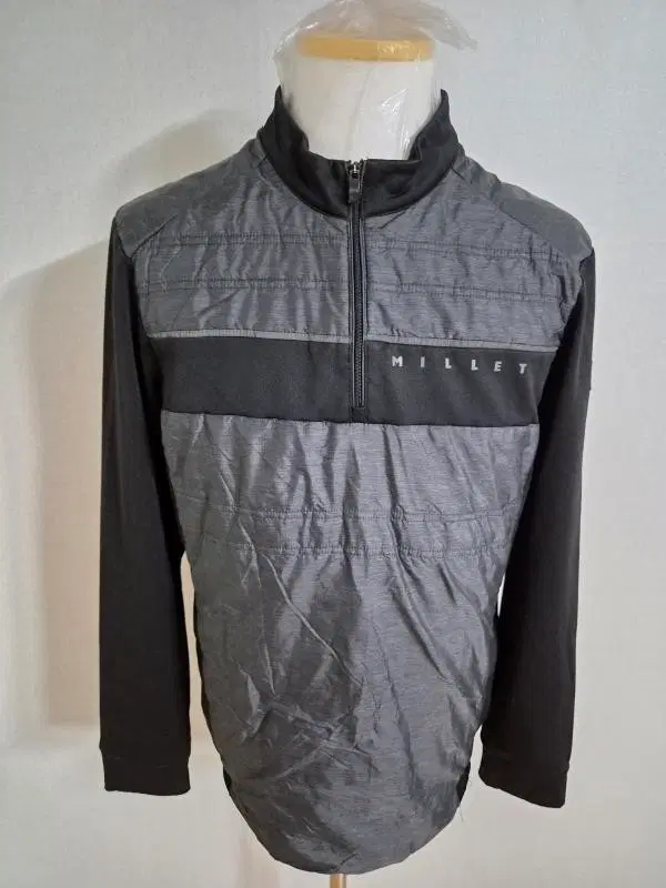 밀레/남성용/반집업/등산티/정품/상태A